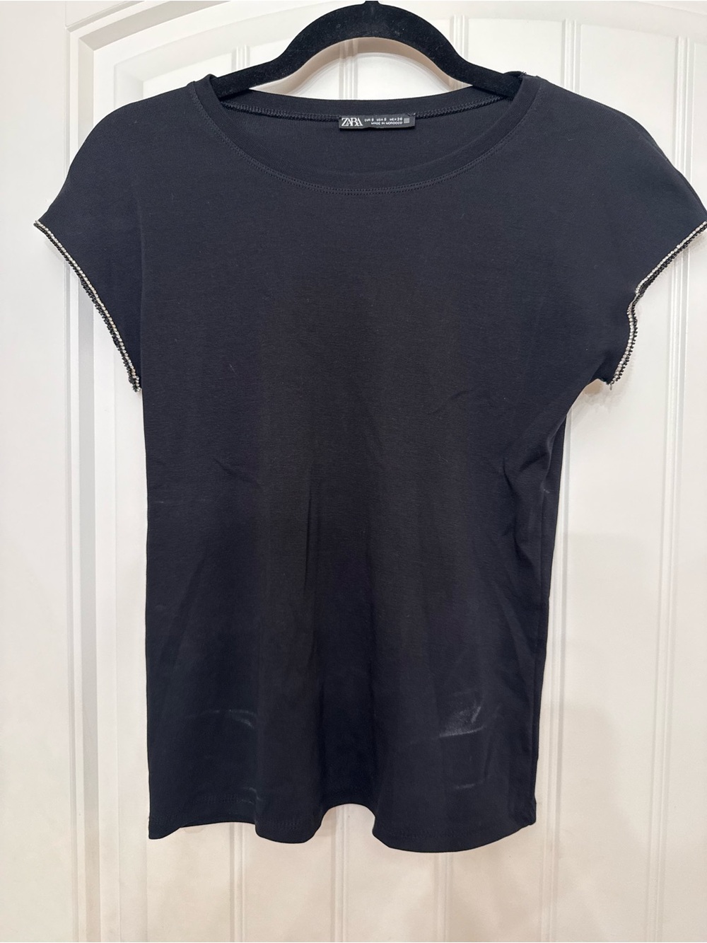 Zara Black Short Sleeve Crewneck Top with Contrast Trim